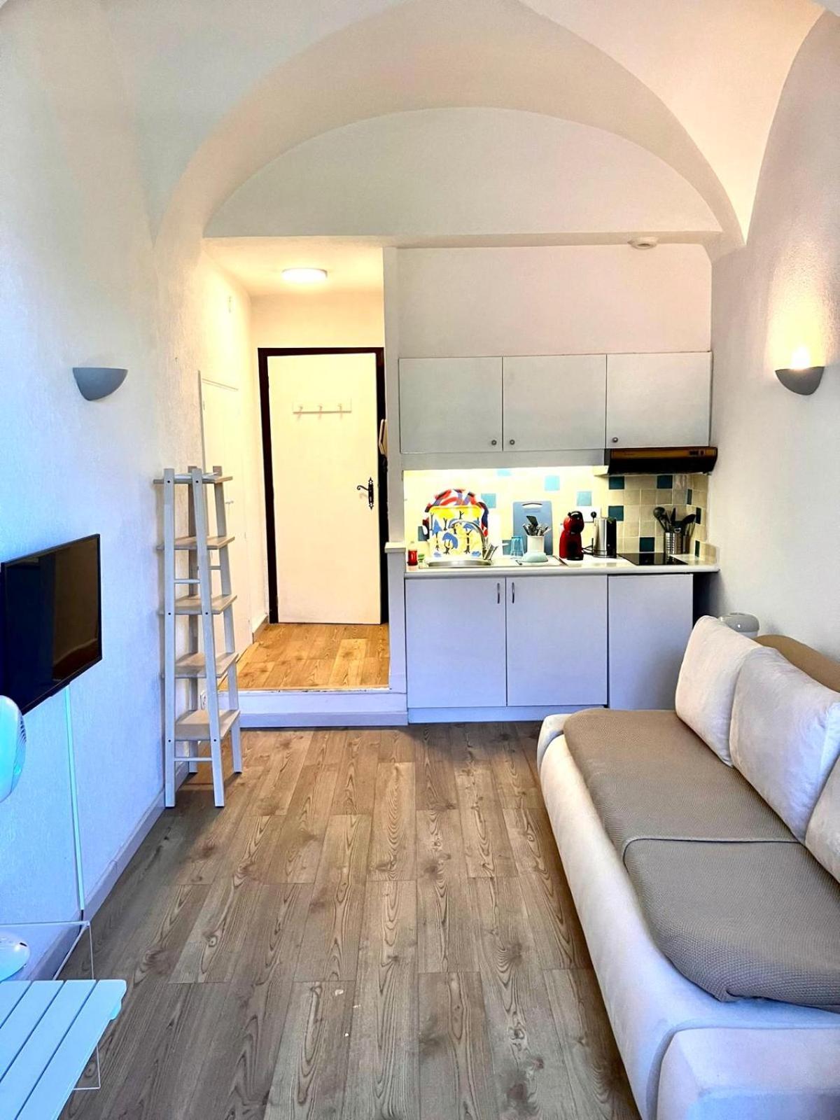Studios - Menton Old Town - Near The Beach And Shops 외부 사진